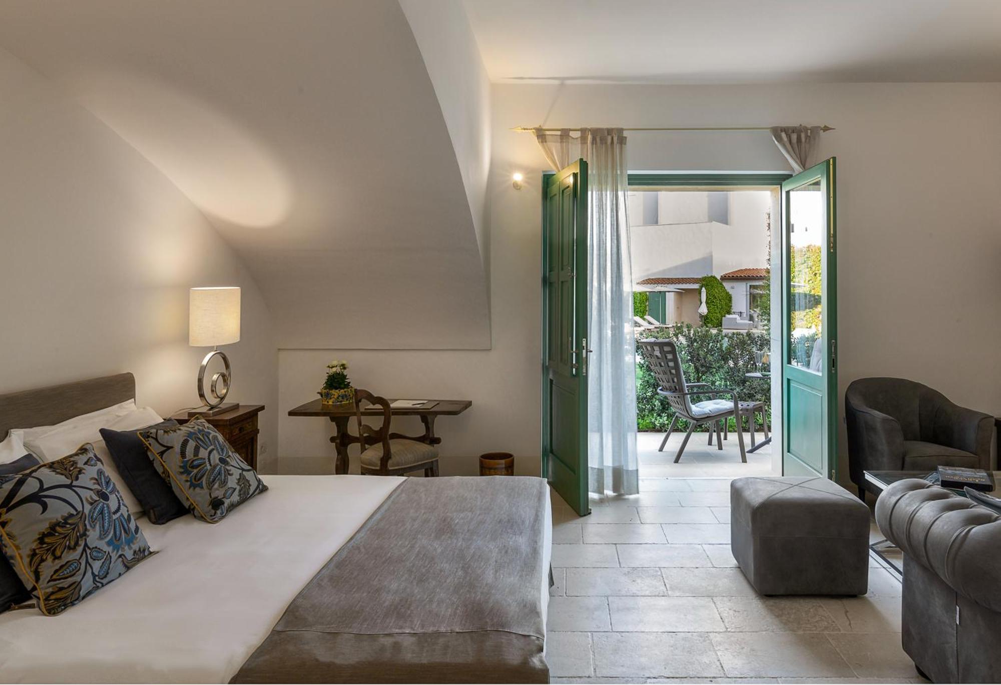Palazzo Ducale Venturi - Luxury Hotel & Wellness Minervino di Lecce Exterior photo